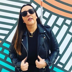 Meet your Posher, Stephanie